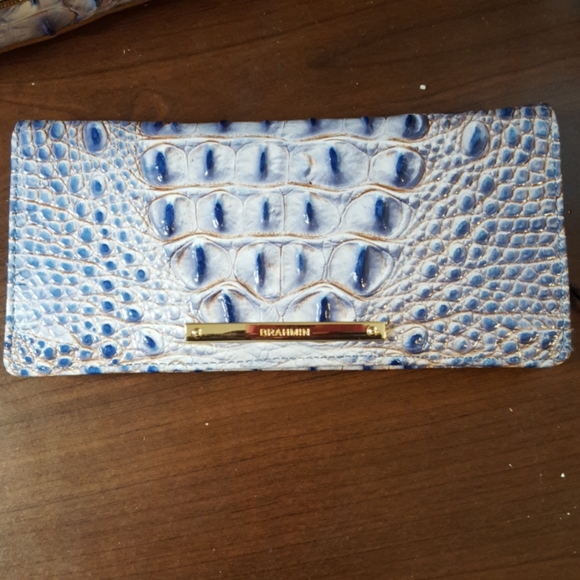 NWT Indigo Brahmin Handbag with matching wallet - Picture 6 of 7